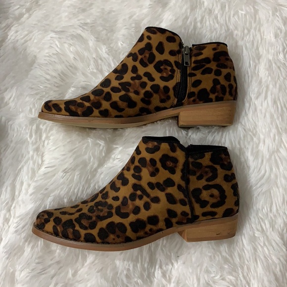 Leopard print ankle boots - Picture 3 of 4
